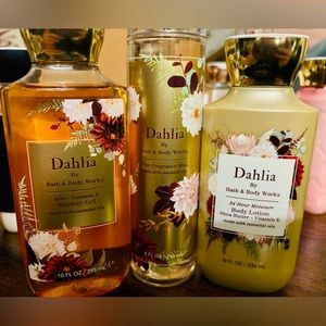 Dahlia by bath and body works
